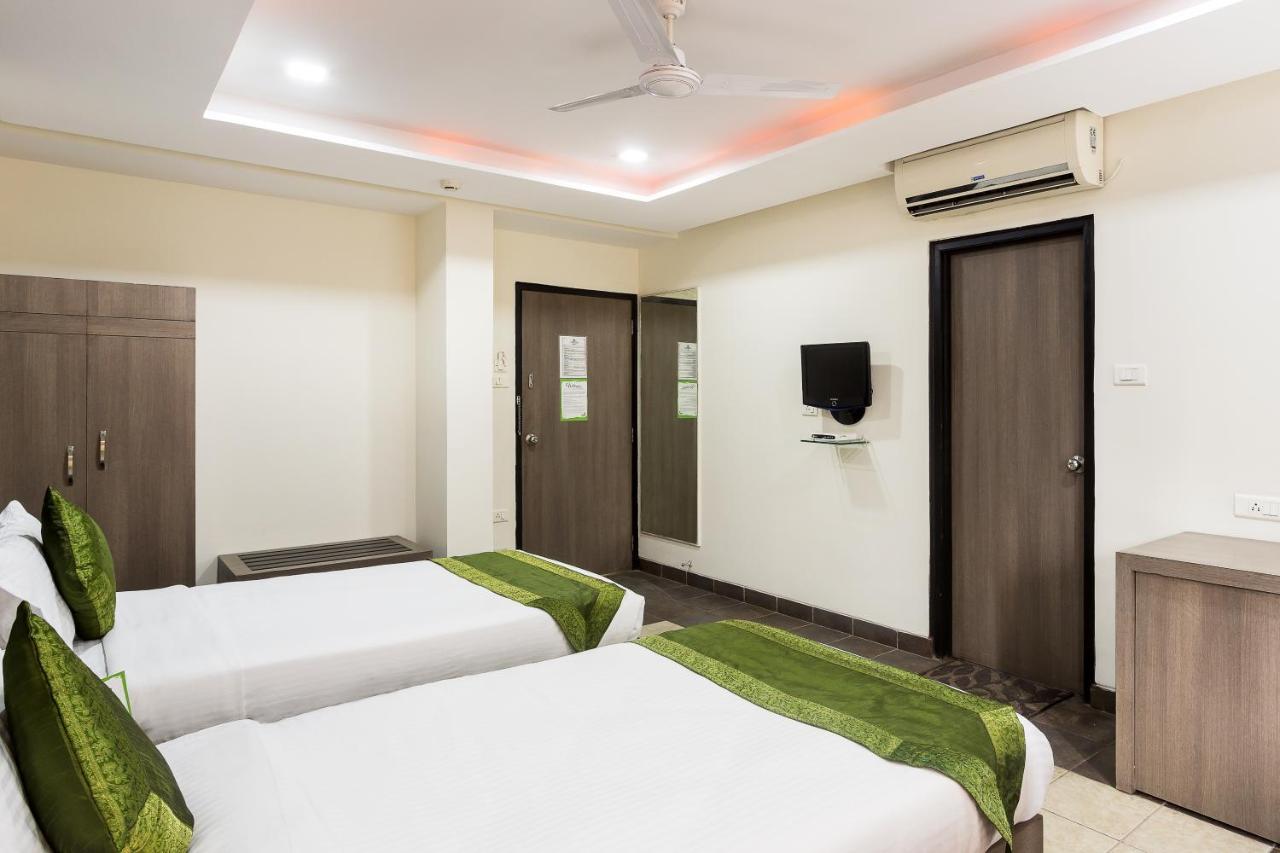 Treebo Fort Club Hyderabad Exterior photo