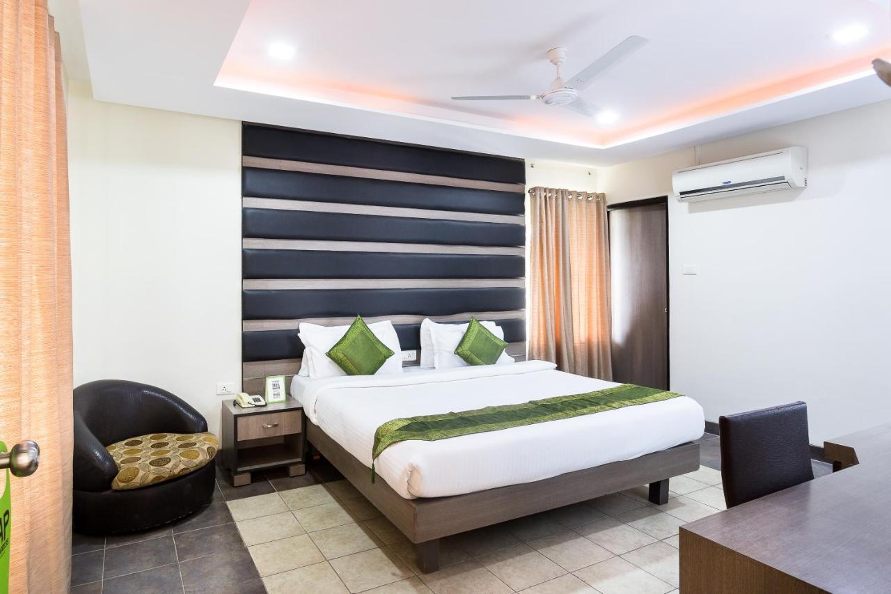 Treebo Fort Club Hyderabad Exterior photo