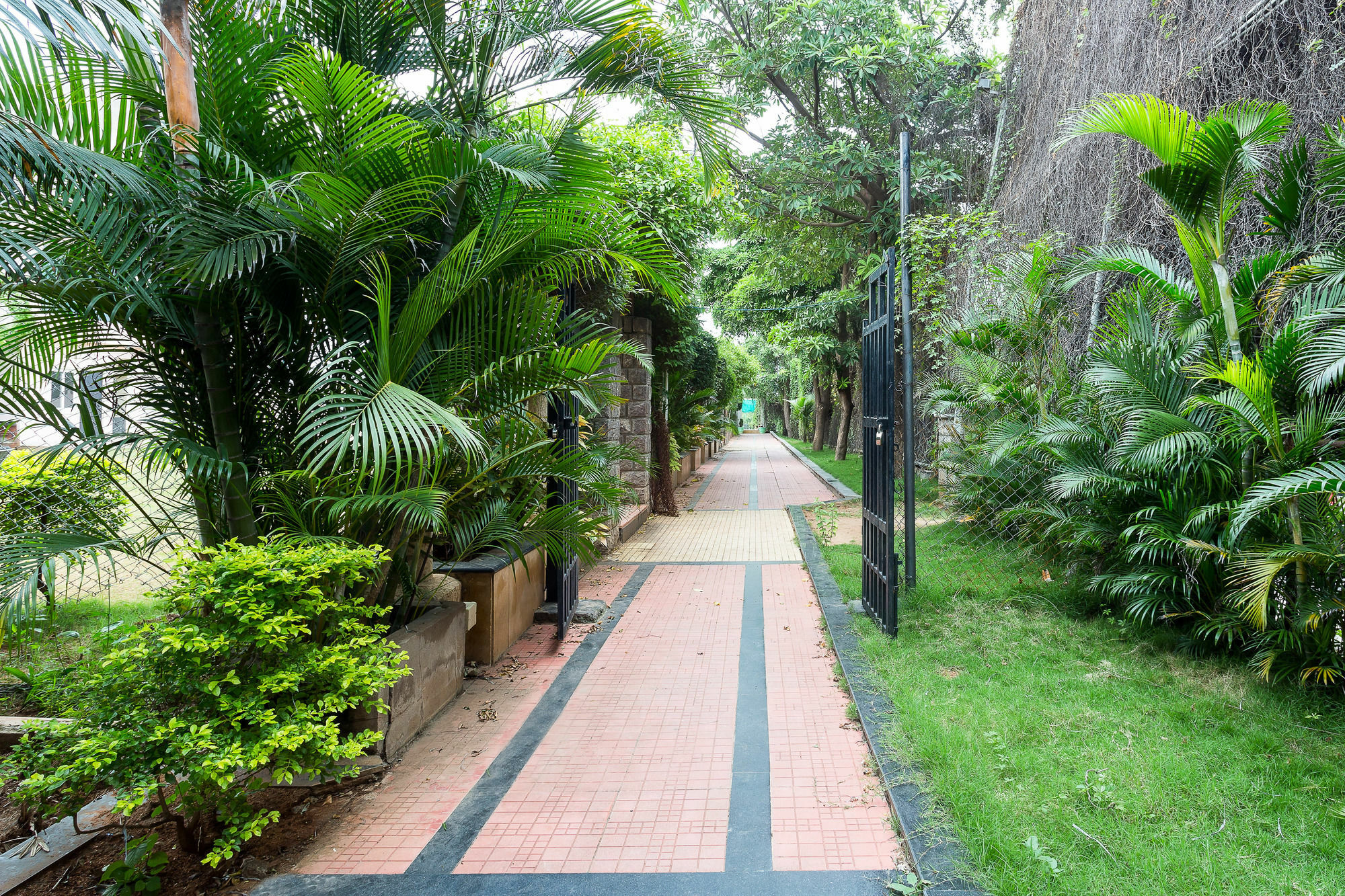 Treebo Fort Club Hyderabad Exterior photo